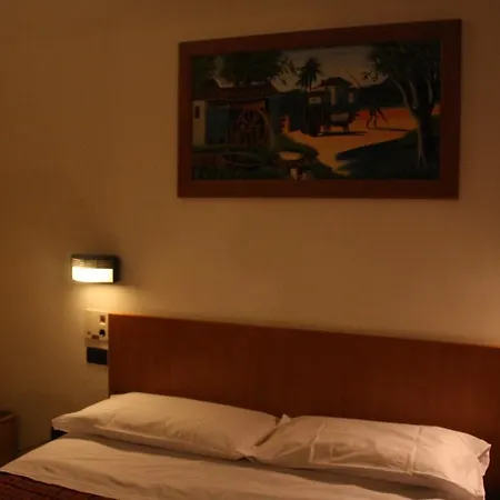 Hotel Paola-3